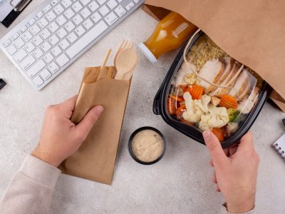 Errores al pedir comida para llevar en Valencia (y cómo evitarlos)